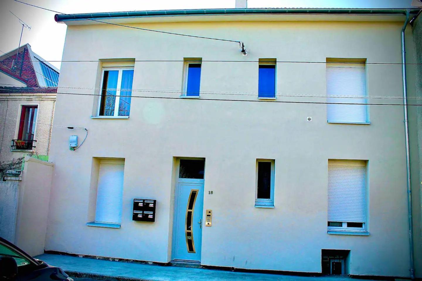 Gheddachi Διαμέρισμα Gentilly Εξωτερικό φωτογραφία